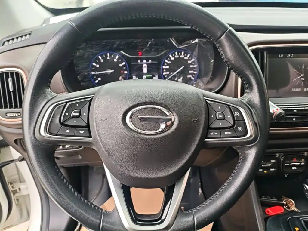 GAC Motor Trumpchi GS3 — фото 11