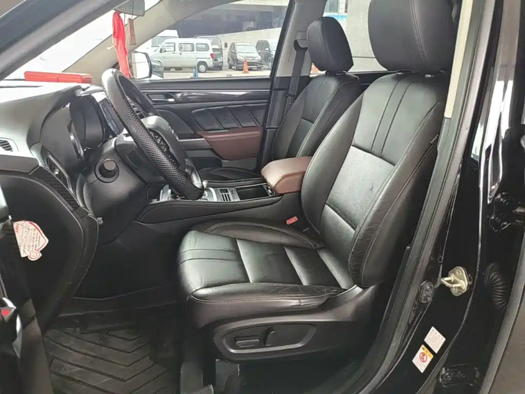 GAC Motor Trumpchi GS7 — фото 15