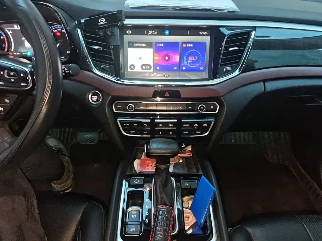 GAC Motor Trumpchi GS8 — фото 14