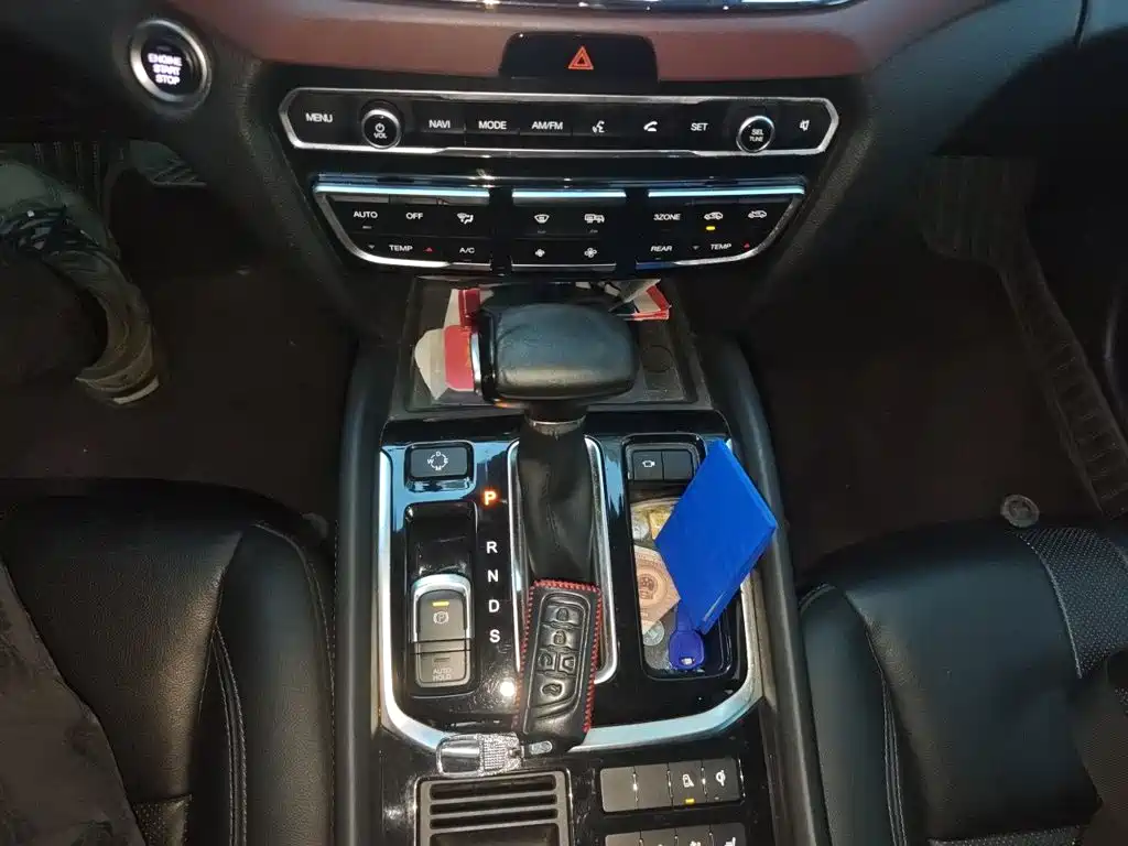 GAC Motor Trumpchi GS8 — фото 15