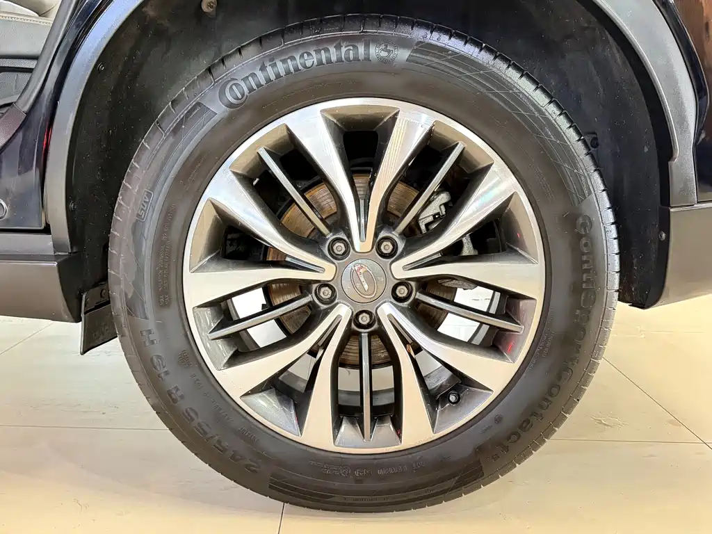 GAC Motor Trumpchi GS8 — фото 9