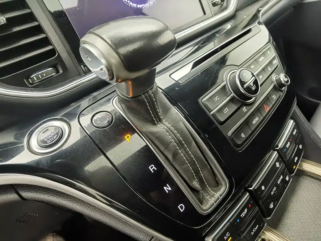 GAC Motor Trumpchi M8 — фото 13