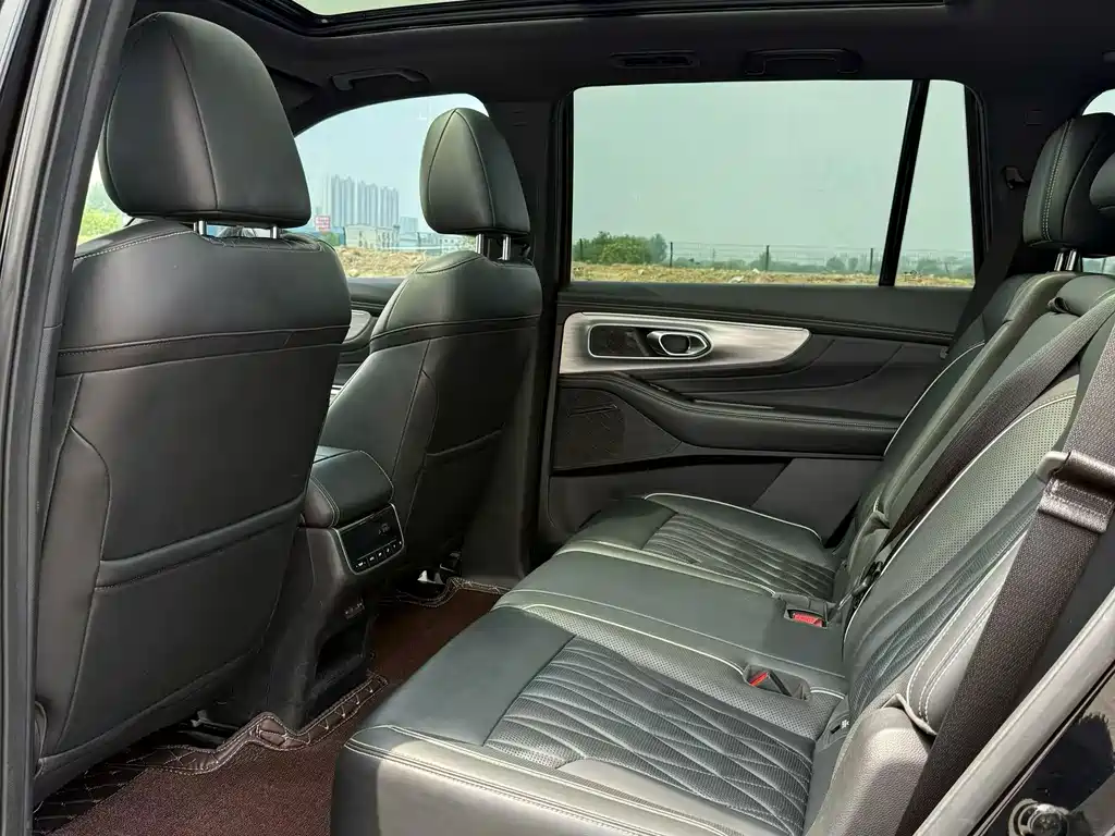 GAC Motor Trumpchi GS8 — фото 6