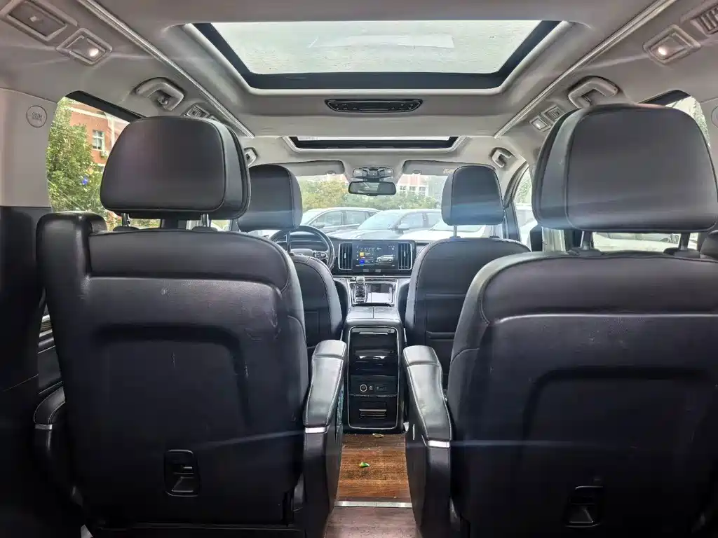 GAC Motor Trumpchi M8 — фото 6