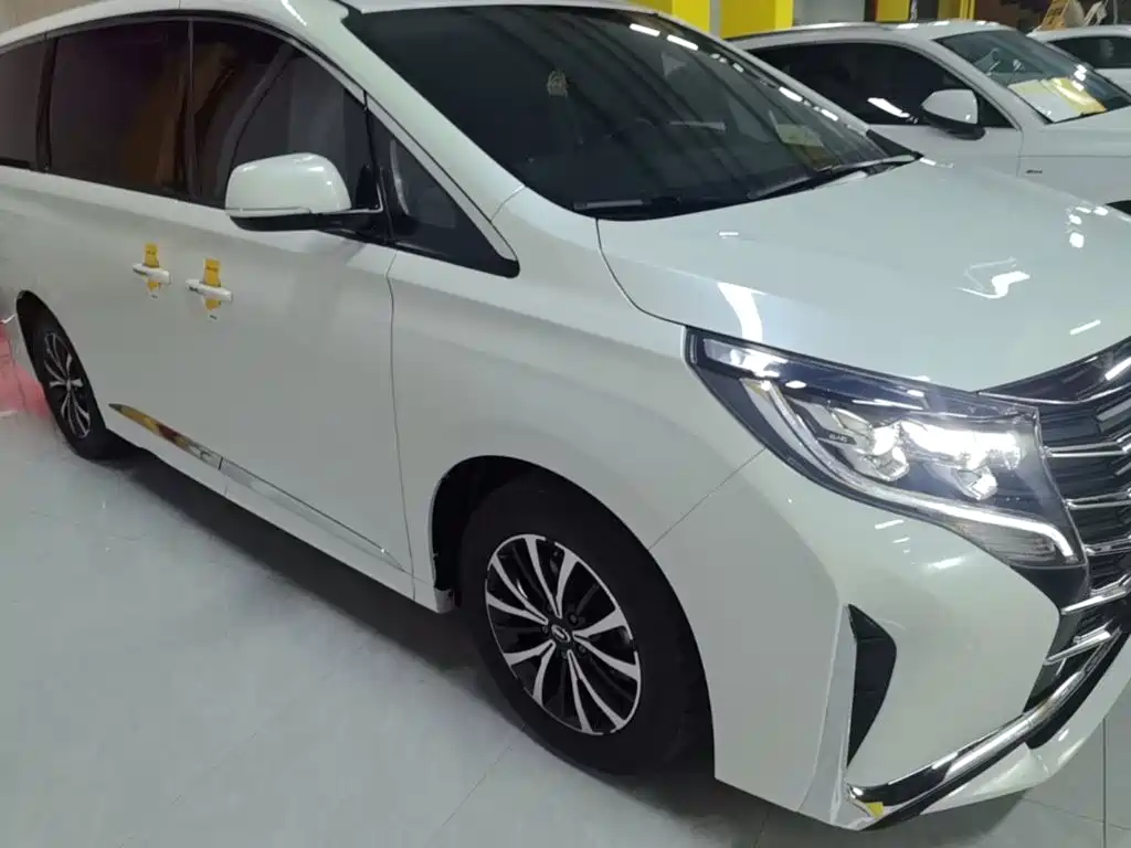 GAC Motor Trumpchi M8 — фото 4