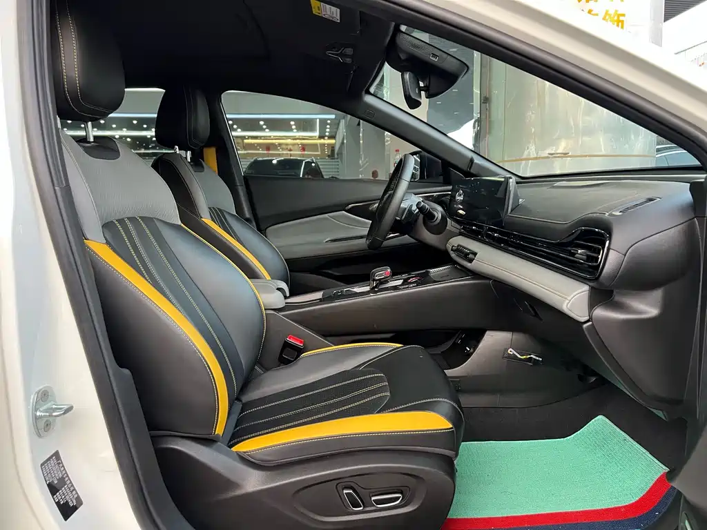GAC Motor Shadow Leopard — фото 9