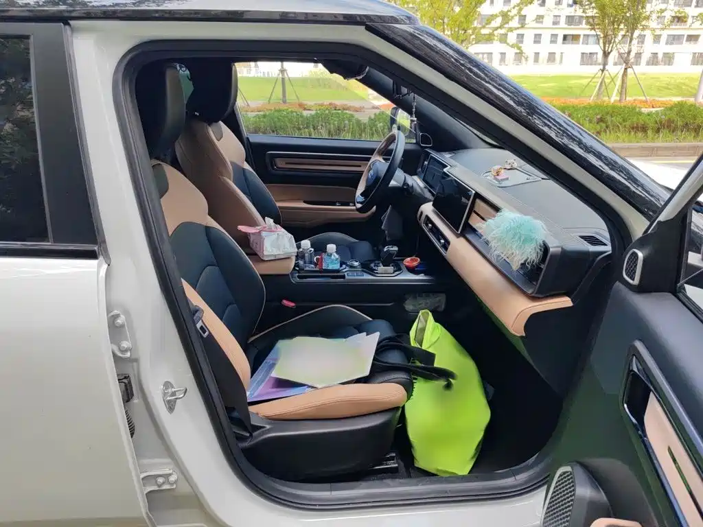 Geely Icon — фото 18