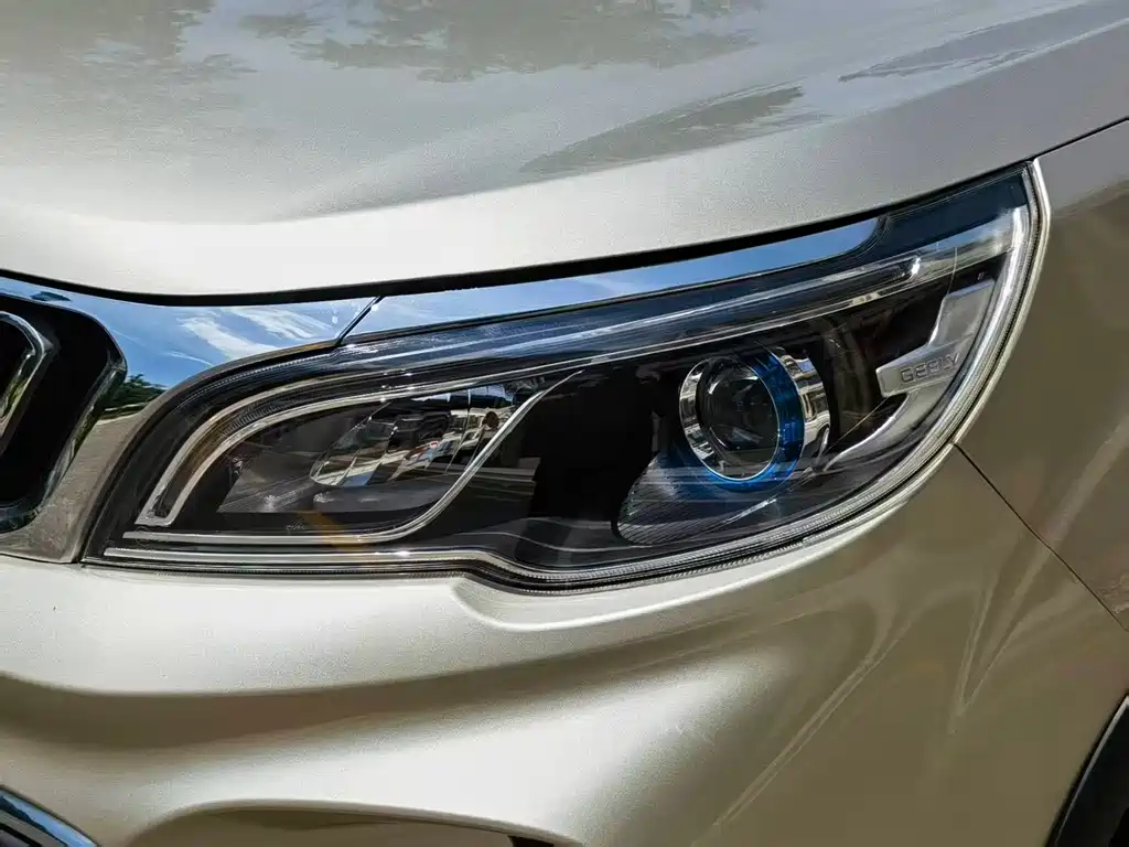 Geely Vision X3 — фото 5