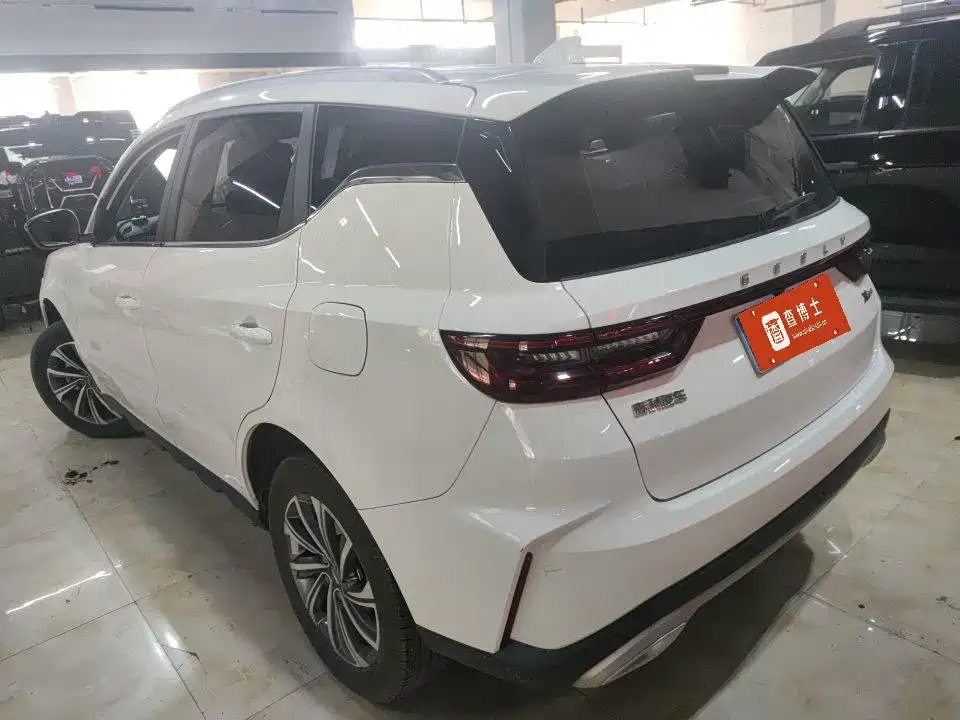 Geely Vision X6 — фото 3
