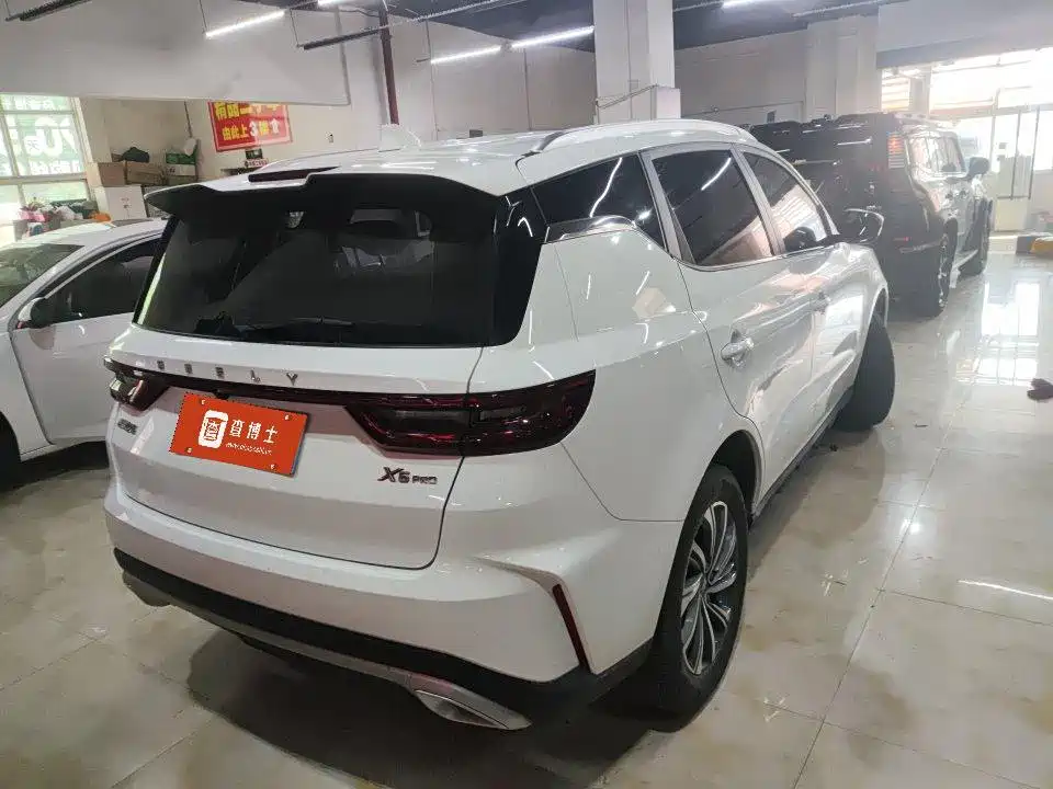 Geely Vision X6 — фото 4