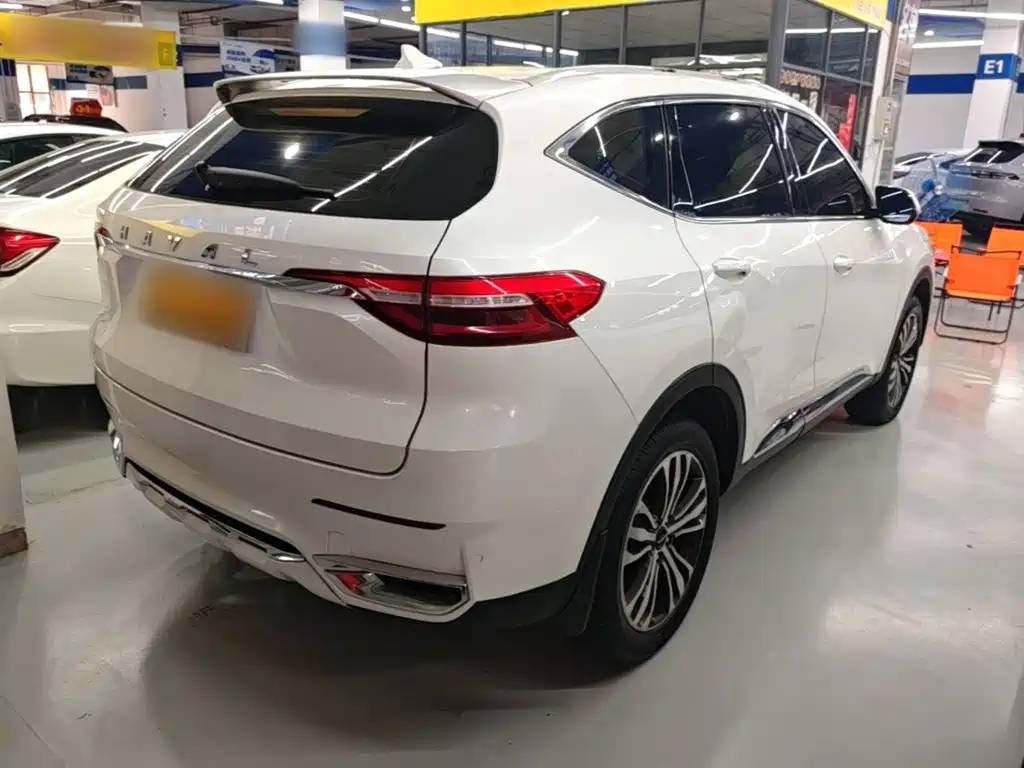 Haval F7 — фото 7