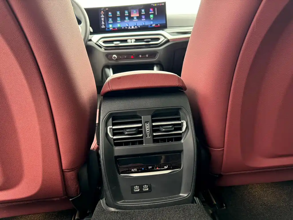 BMW i3 — фото 11