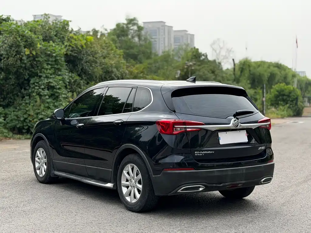 Buick Envision Plus — фото 14