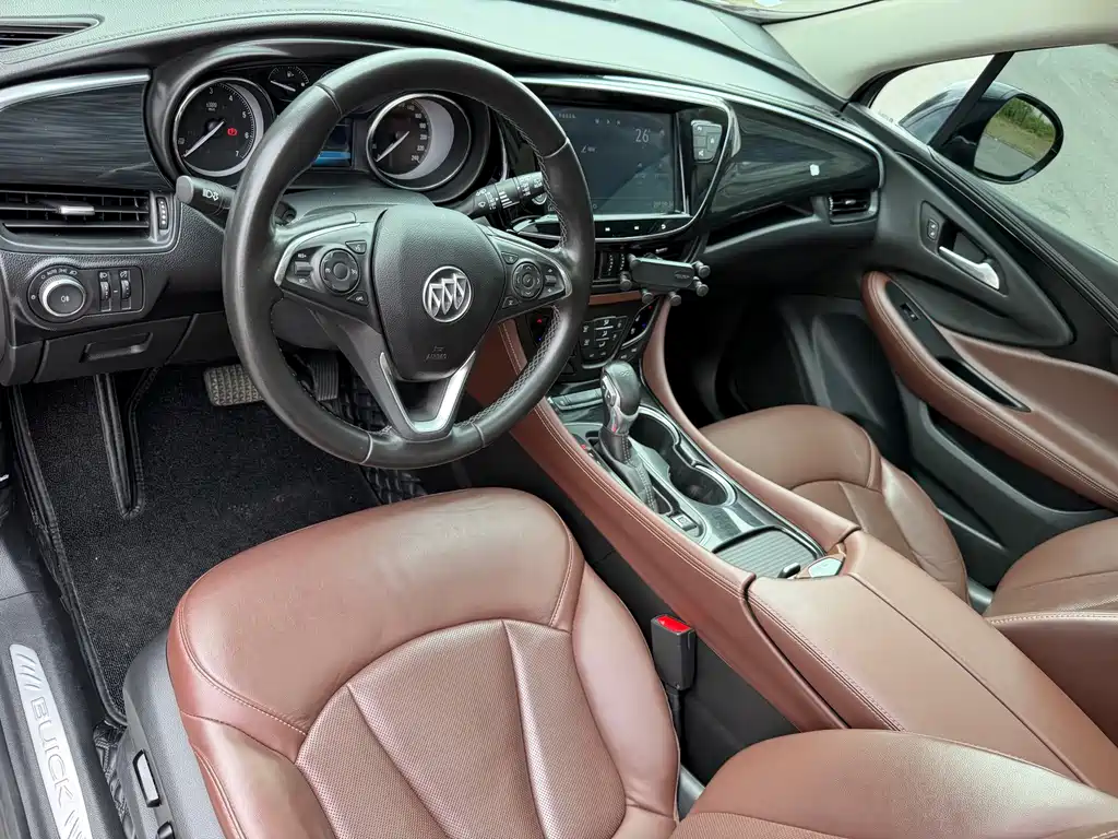 Buick Envision Plus — фото 7