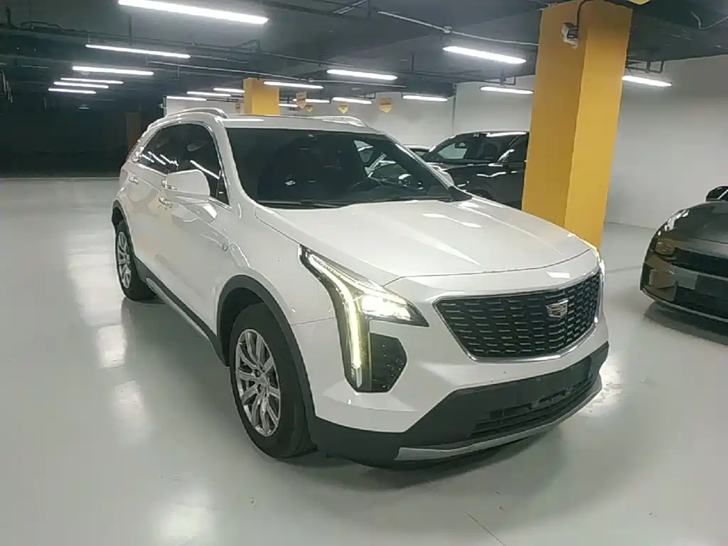 Cadillac XT4 — фото 4