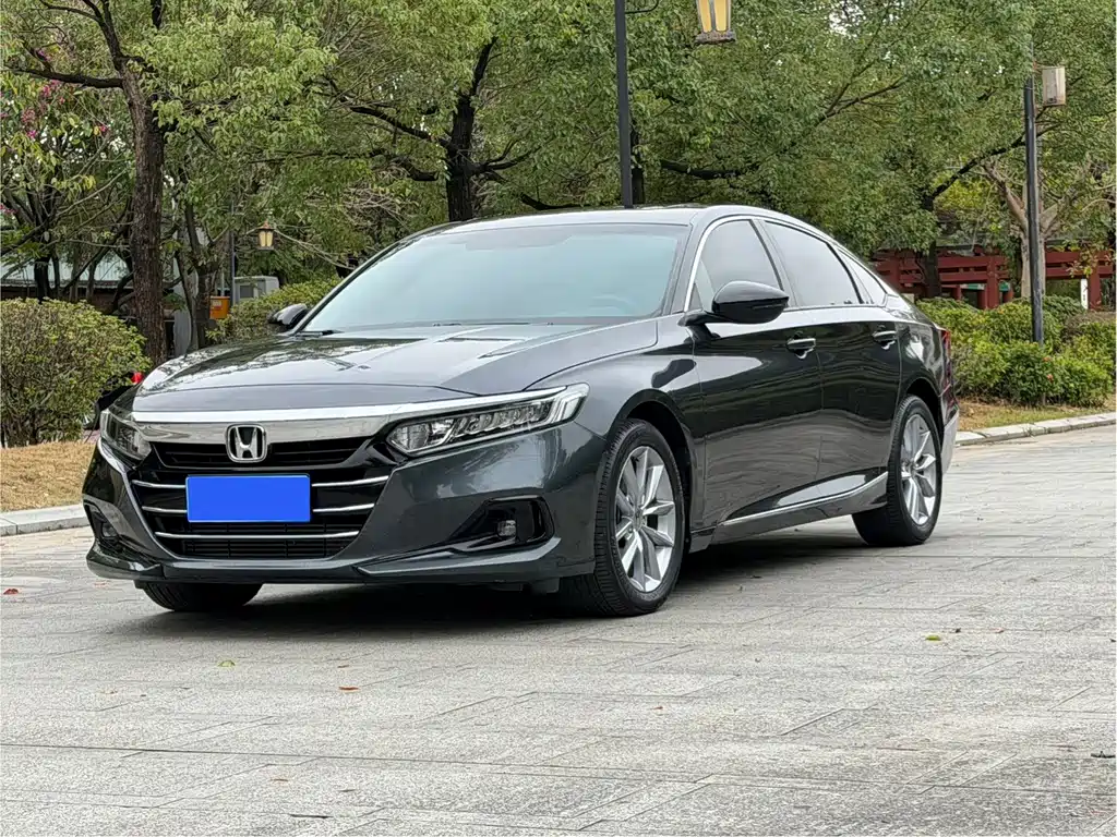 Honda Accord — фото 2