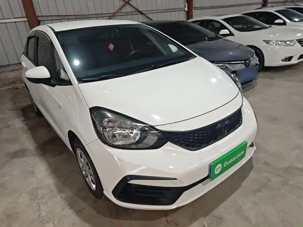 Honda Fit — фото 4