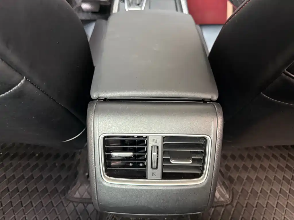 Honda Inspire — фото 10