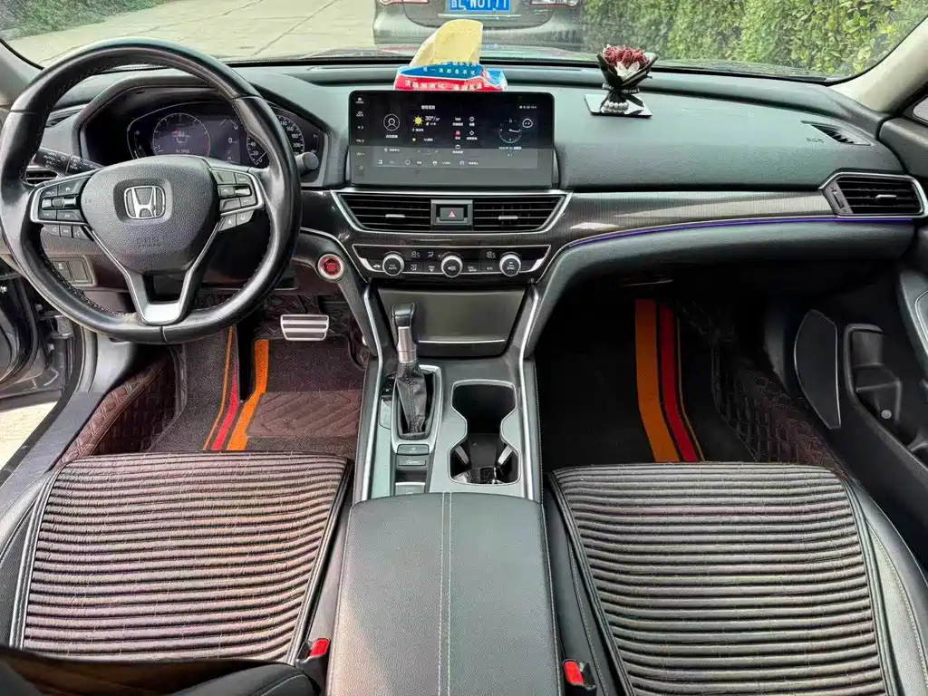 Honda Accord — фото 4