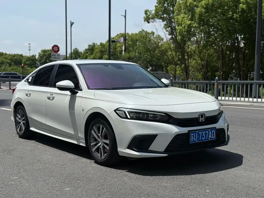Honda Civic — фото 3