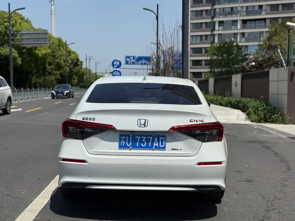 Honda Civic — фото 6