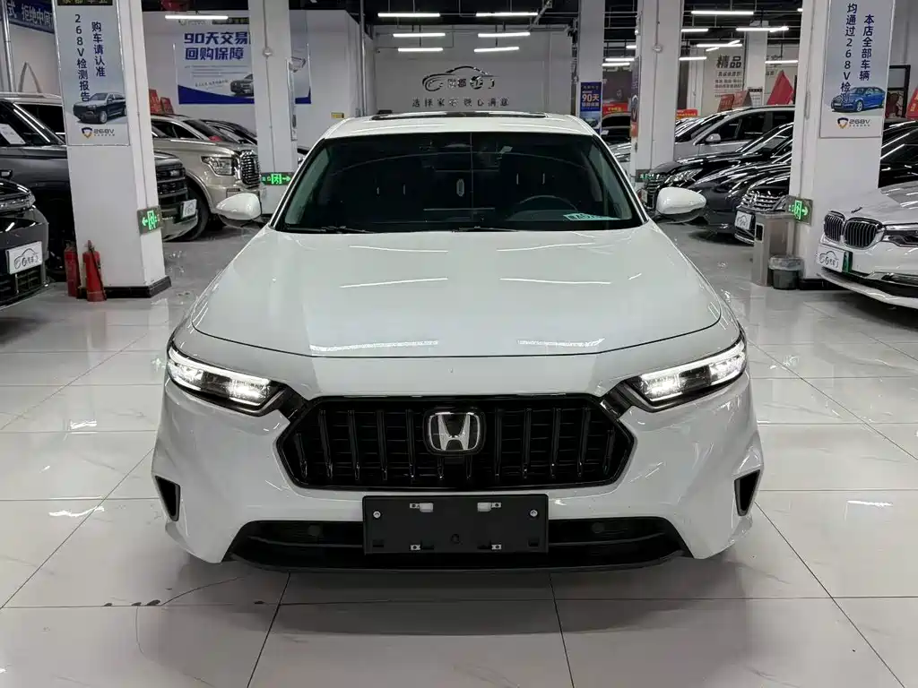 Honda Inspire — фото 3