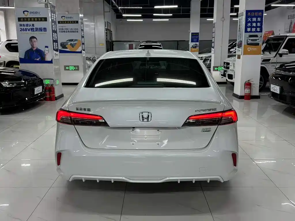 Honda Inspire — фото 5