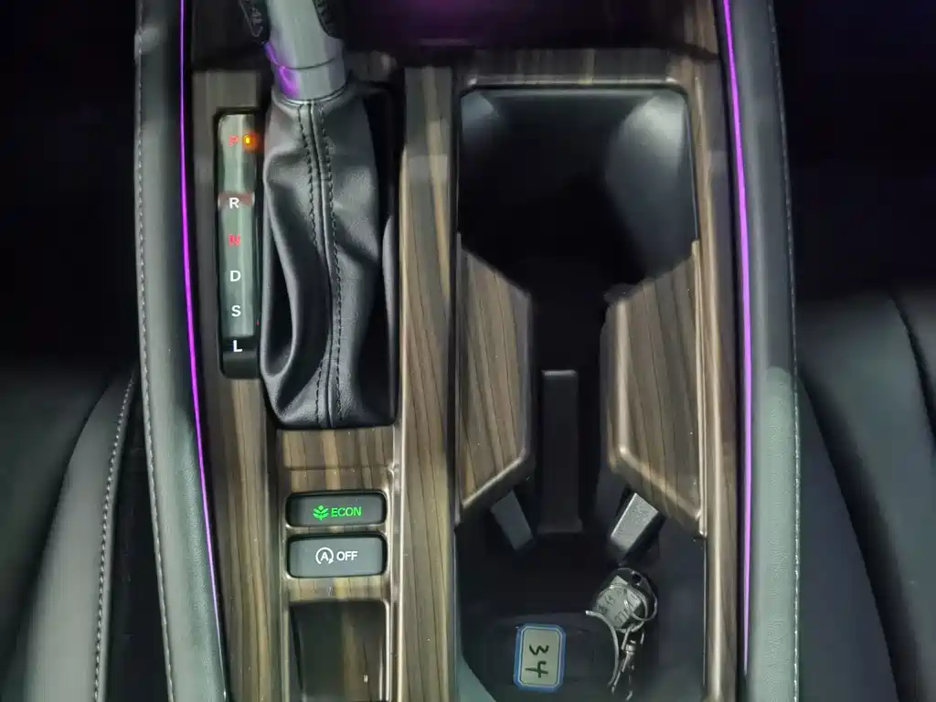Honda Inspire — фото 10