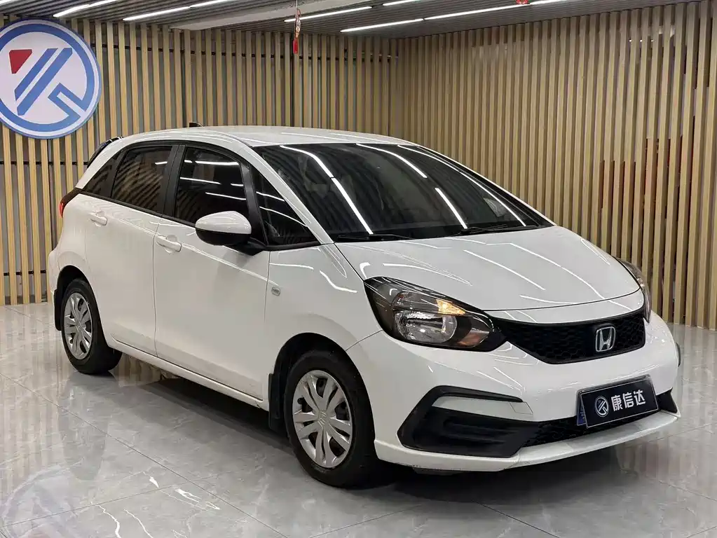 Honda Fit — фото 3