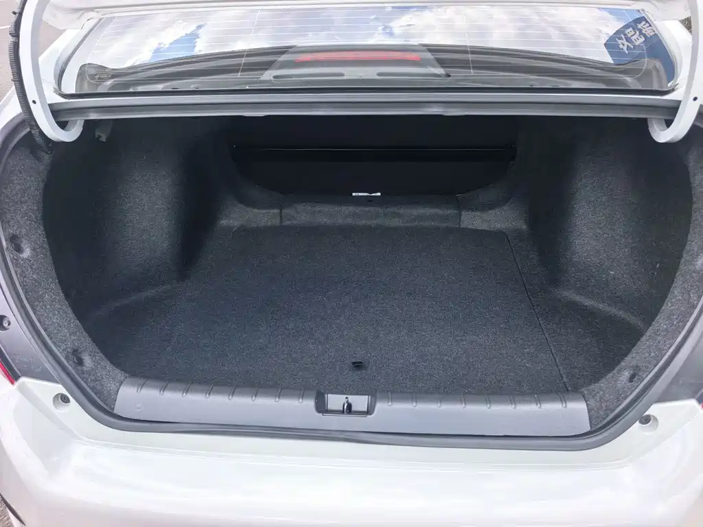 Honda Civic — фото 14