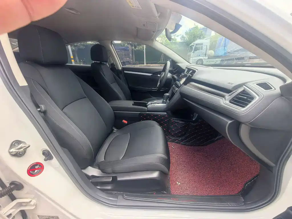 Honda Civic — фото 8