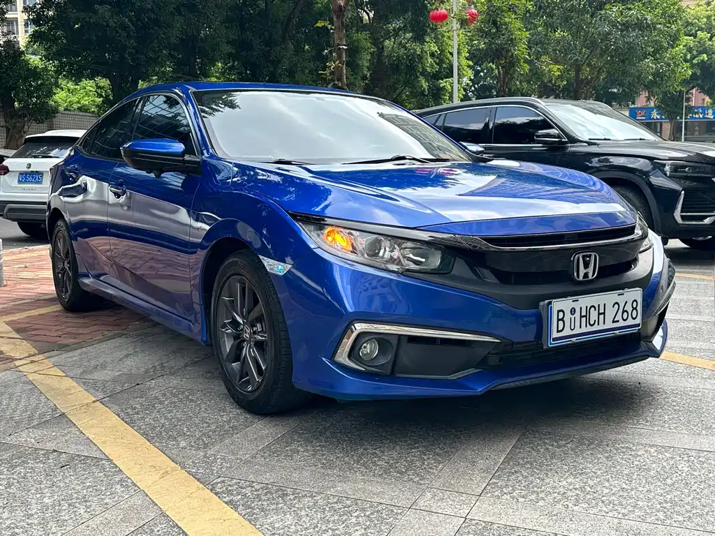 Honda Civic — фото 3