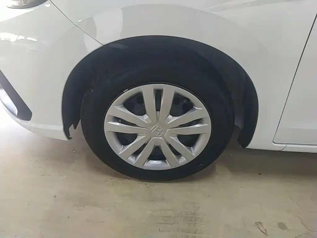 Honda Fit — фото 23