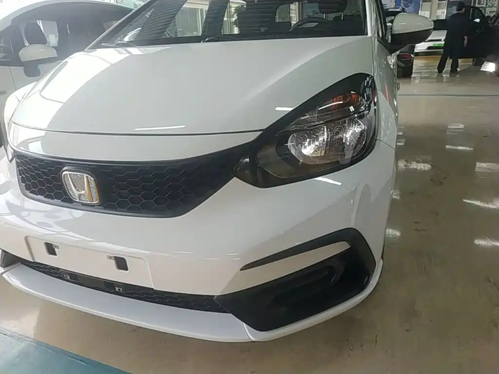 Honda Fit — фото 24