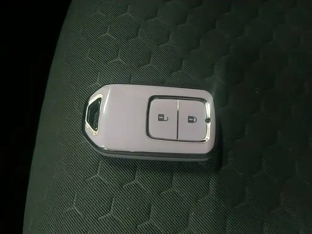 Honda Fit — фото 9