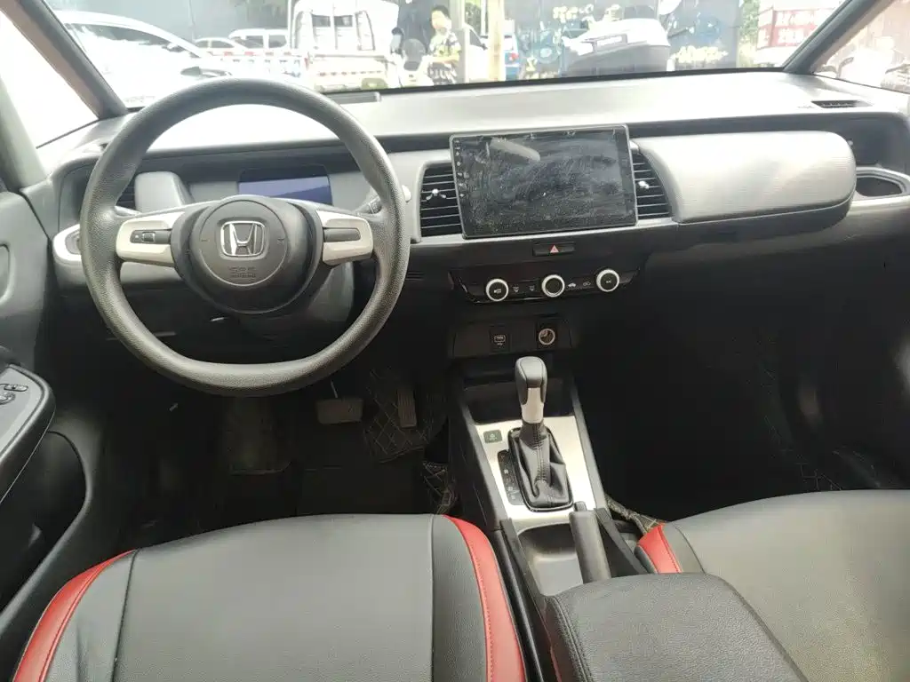 Honda Fit — фото 5