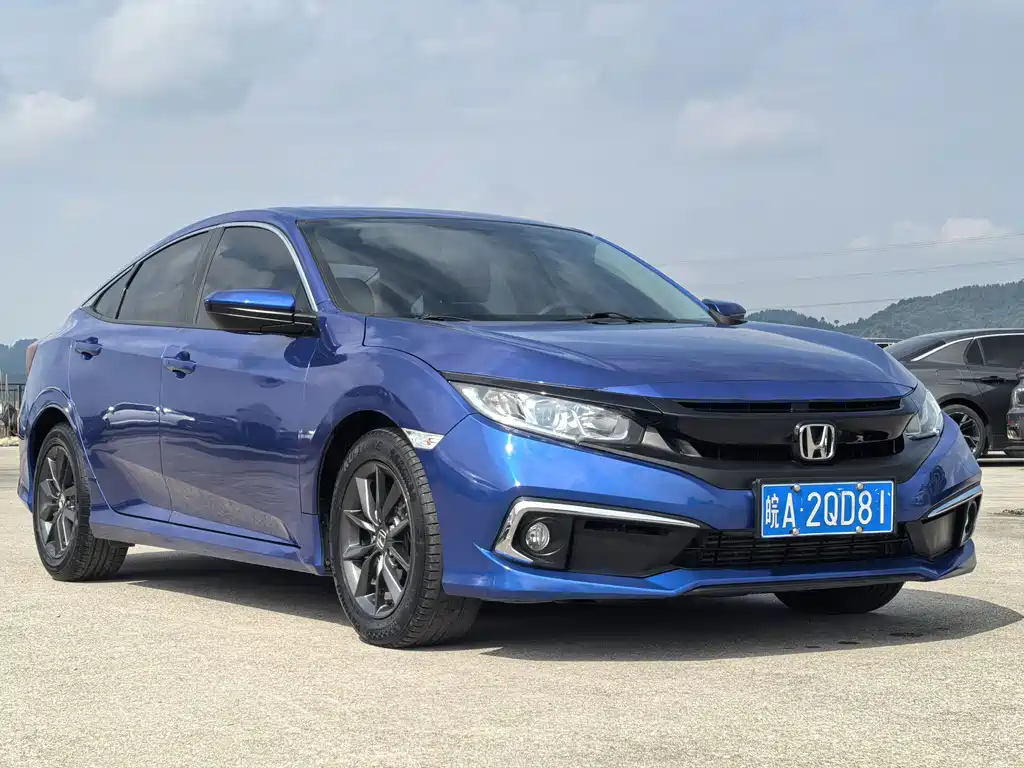 Honda Civic — фото 3