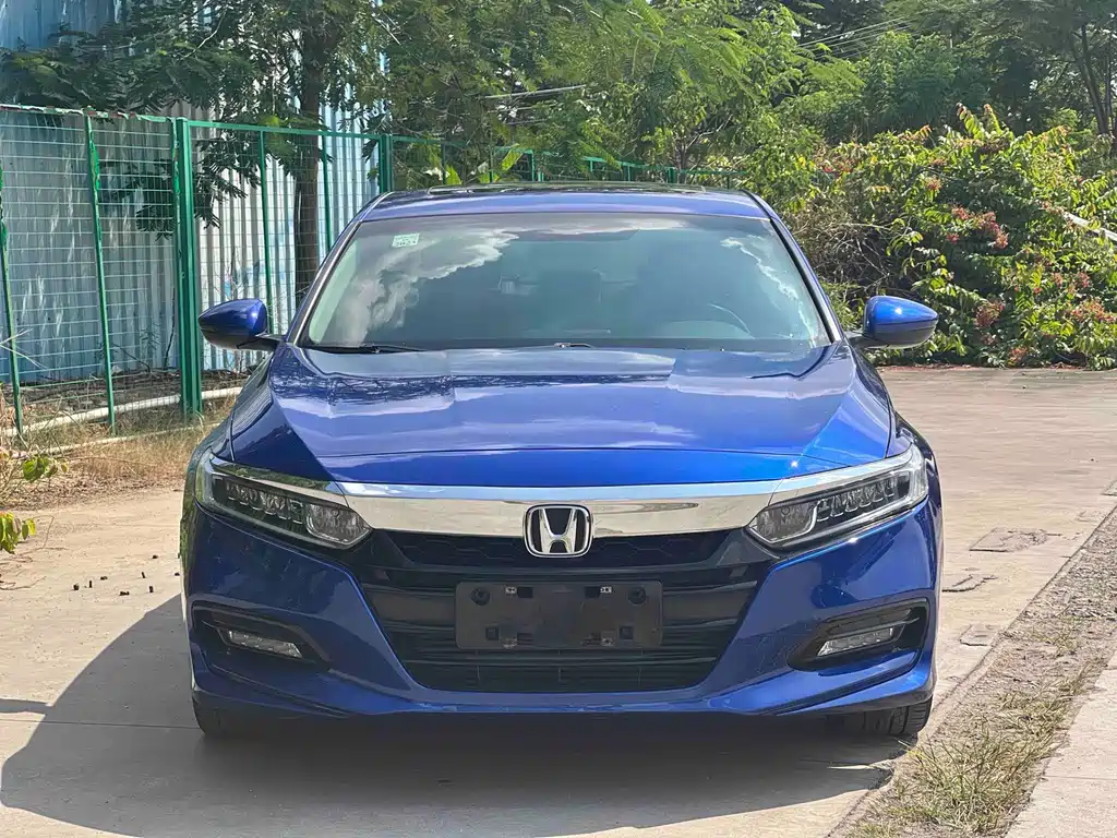Honda Accord — фото 2