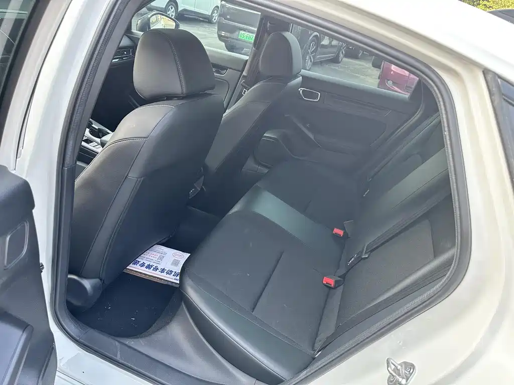 Honda Civic — фото 9