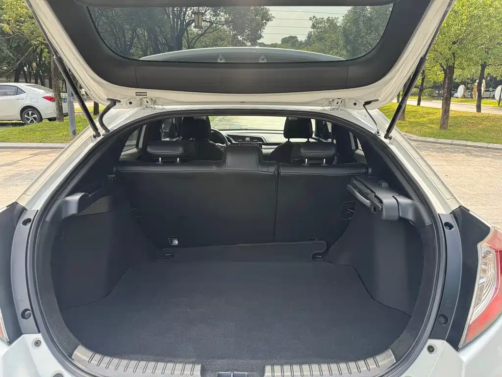 Honda Civic — фото 14