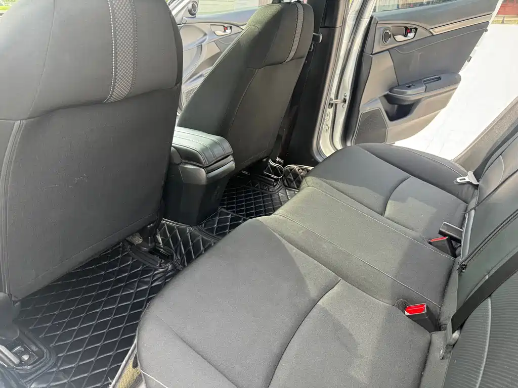 Honda Civic — фото 8
