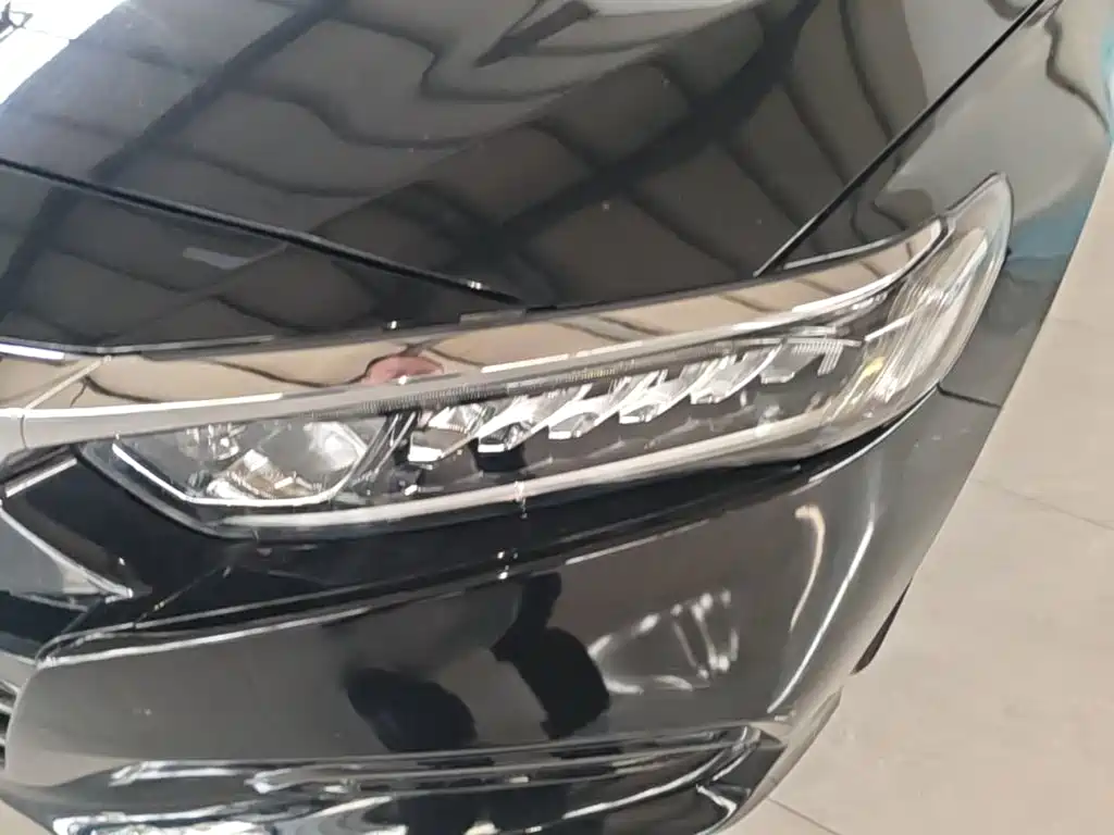 Honda Accord — фото 24