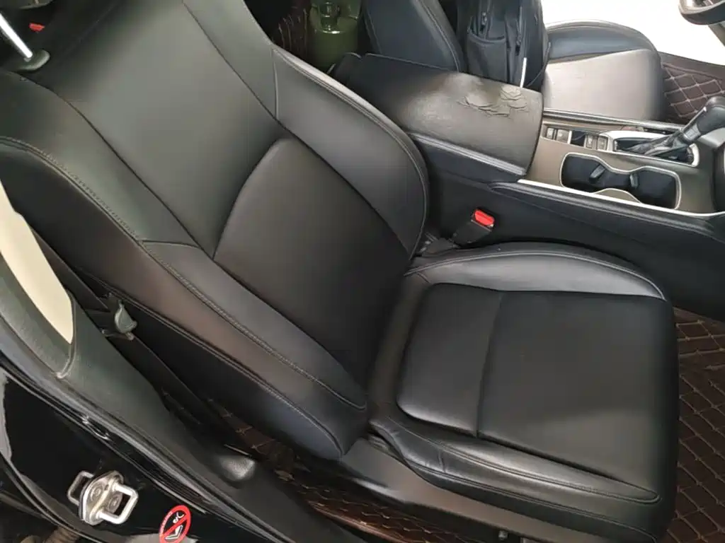 Honda Accord — фото 25