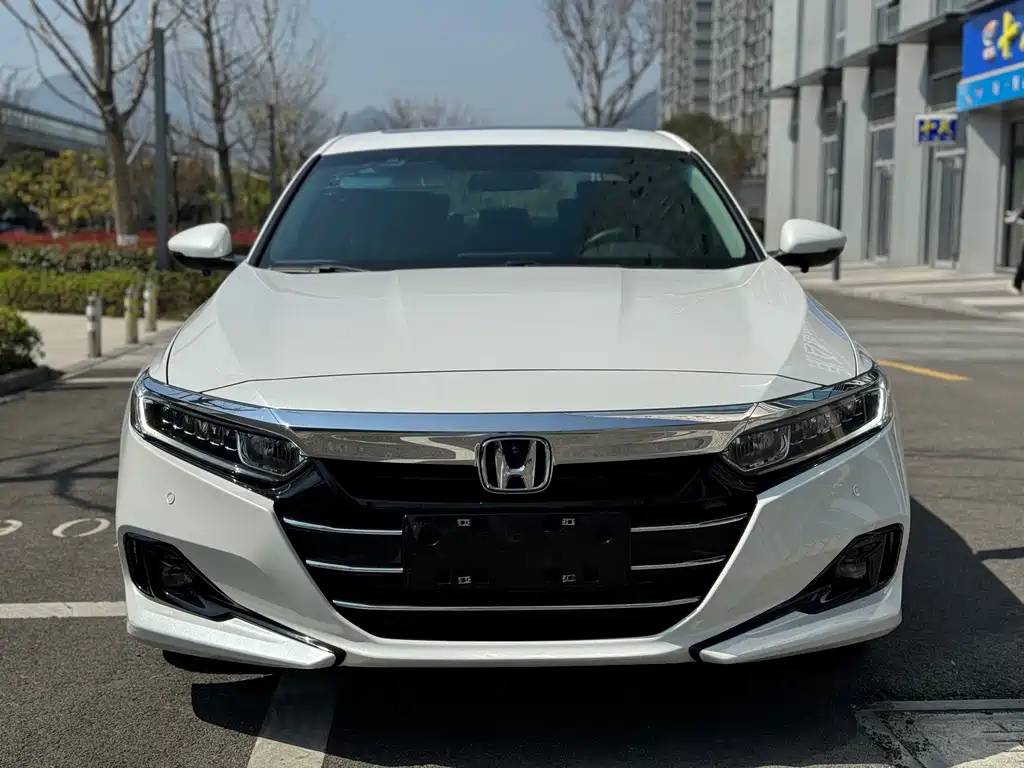 Honda Accord — фото 2