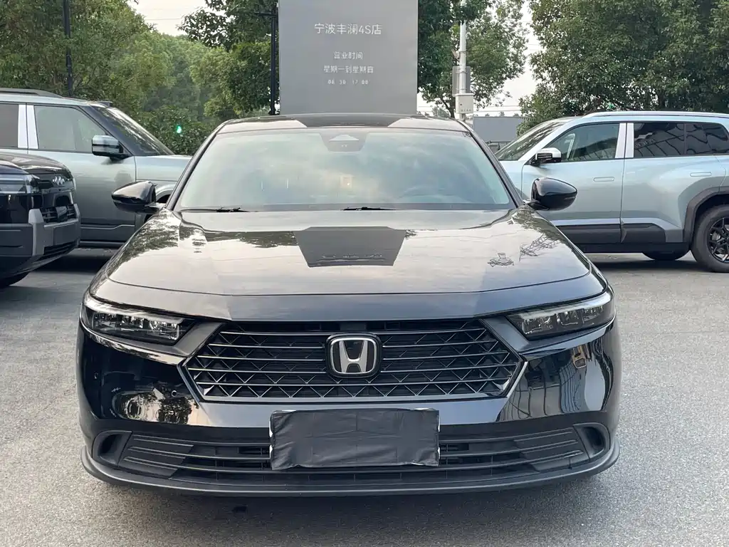 Honda Accord — фото 2