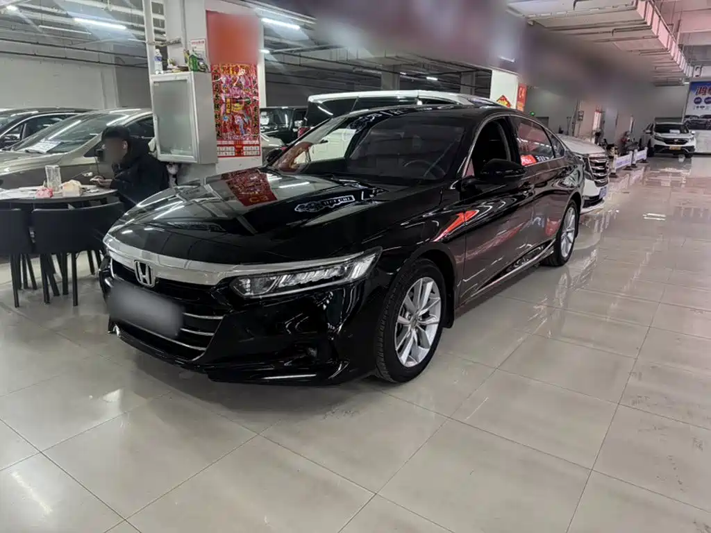 Honda Accord — фото 3