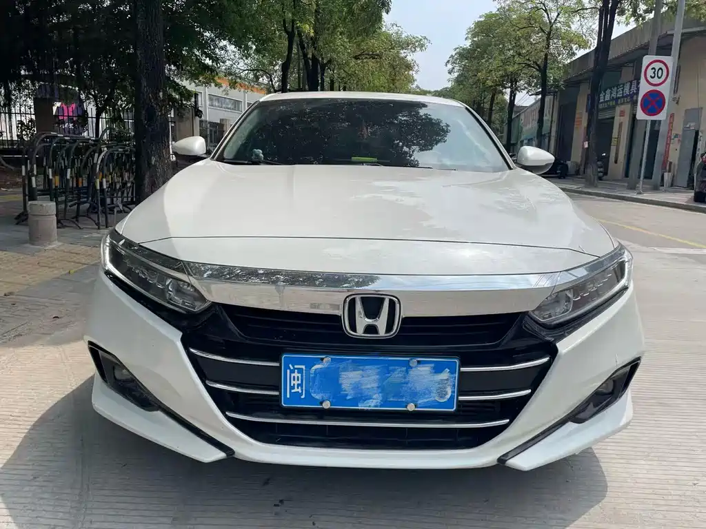 Honda Accord — фото 2
