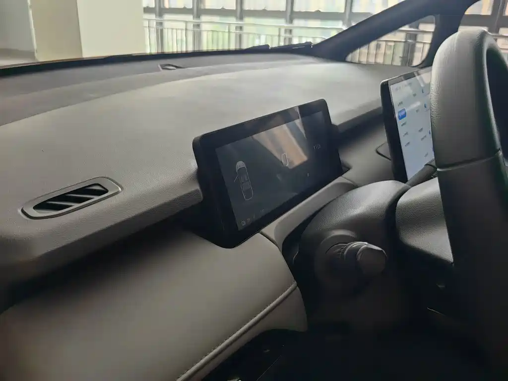 Hycan Z03 — фото 20