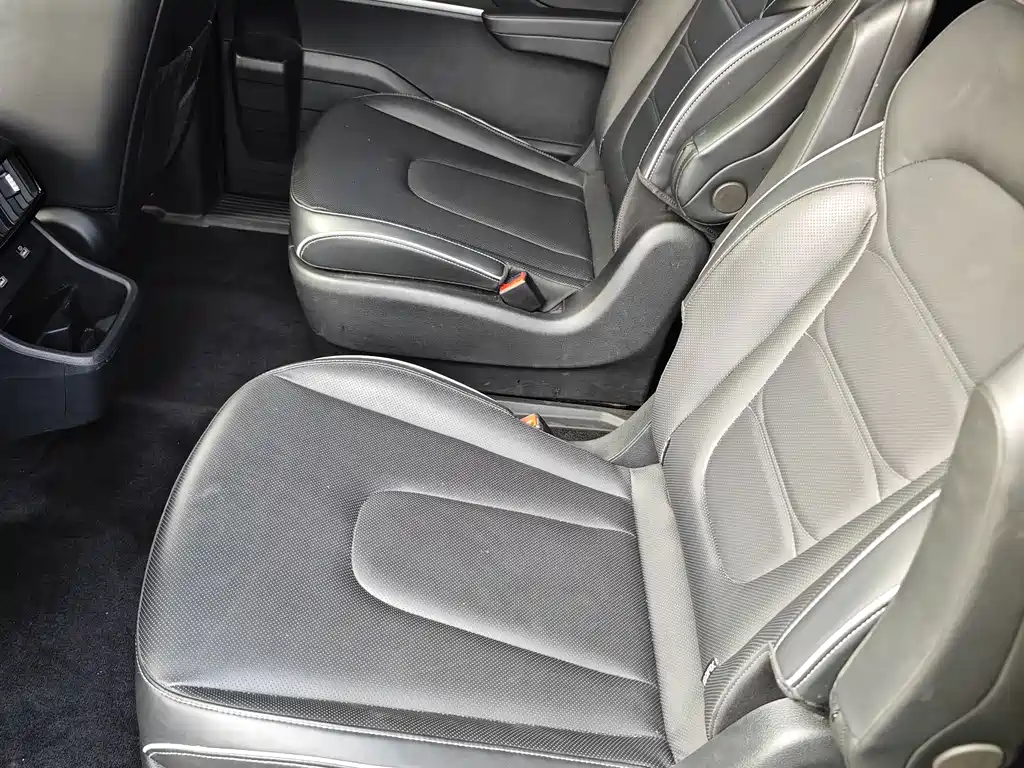 Hyundai Custo — фото 3