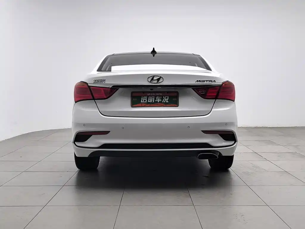 Hyundai Mistra — фото 4